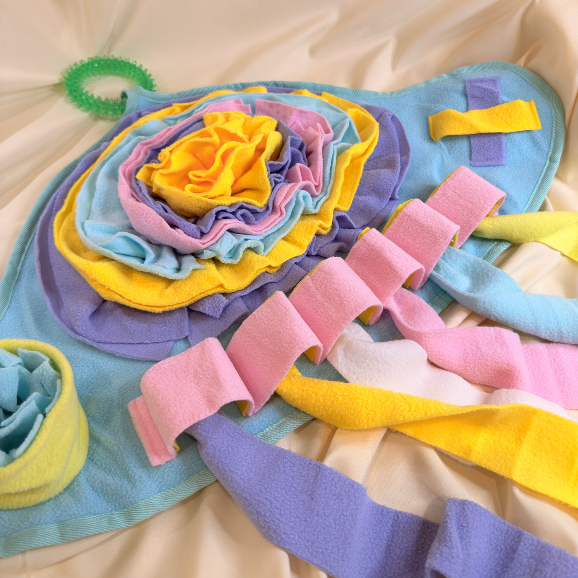 Jellyfish Snuffle Mat